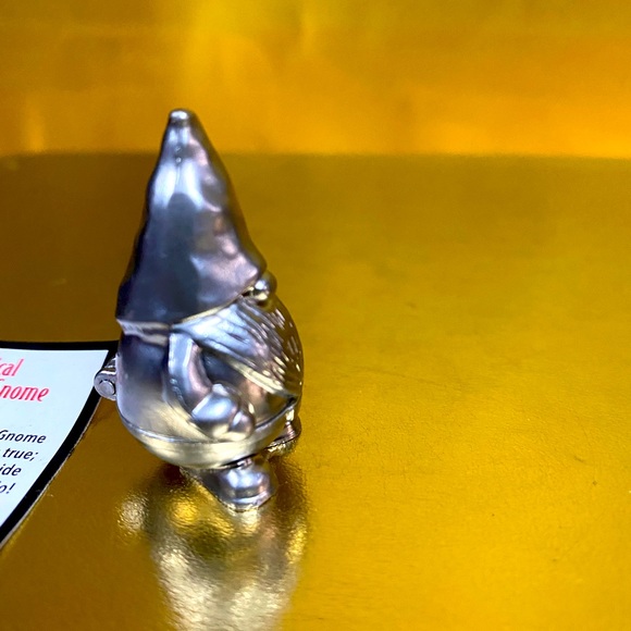 CHRISTMAS GNOME CHARM WISH BOX WITH POCKET CARD CHARM OPENS - Picture 4 of 12